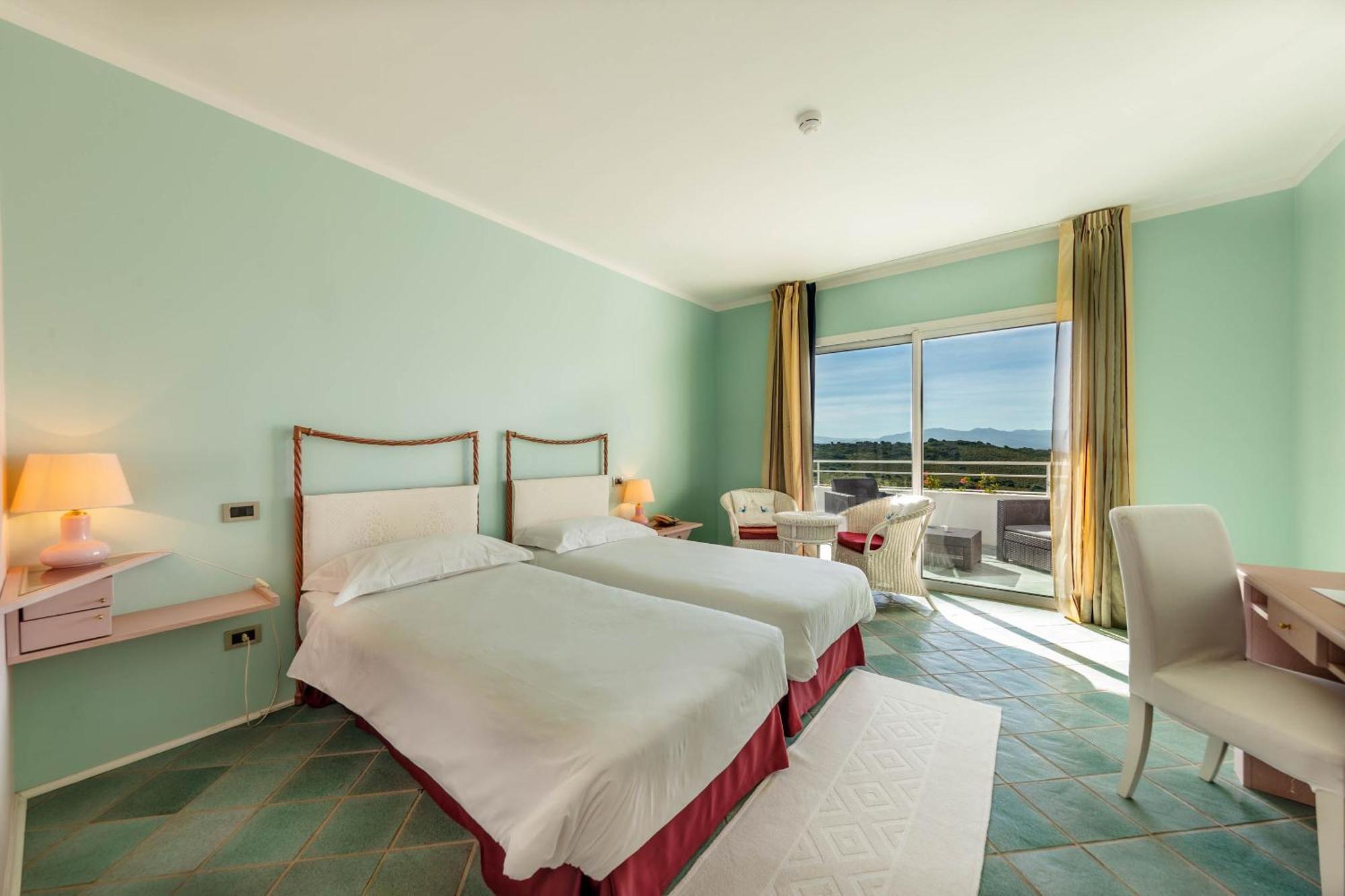 Hotel Luna Lughente Олбия Стая снимка
